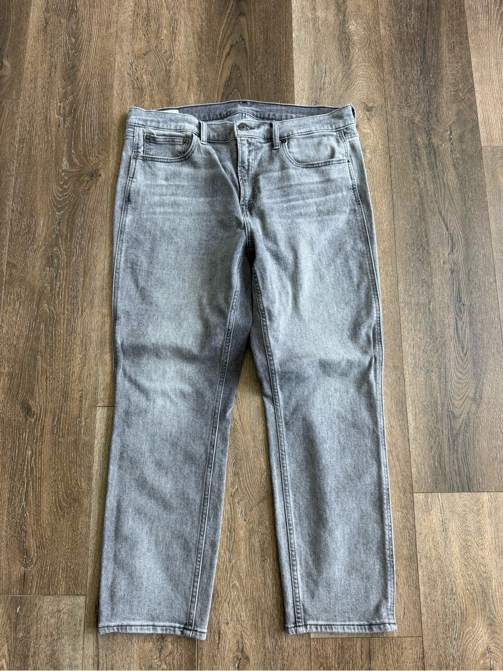 GAP Women’s Size 14 Light Grey Vintage Slim Mid Rise Jeans